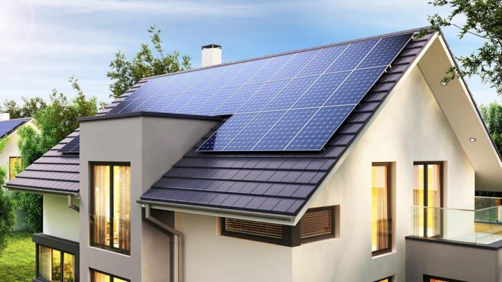 Solar panel installation for home
