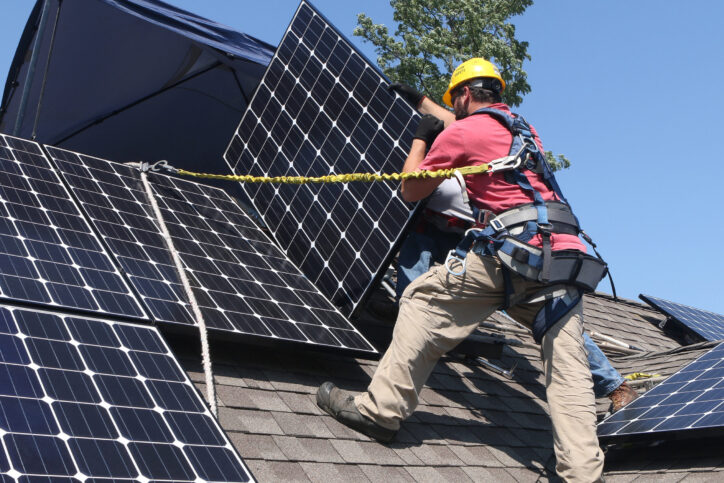 solar panel installation for home